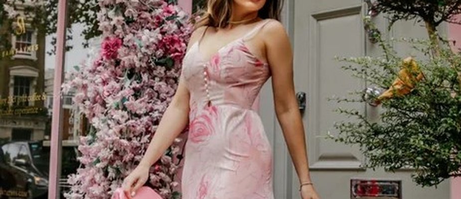 Aprenda como montar o look perfeito para um jantar romântico Aprenda como montar o look perfeito para um jantar romântico