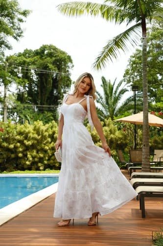 vestidos leves e fluidos